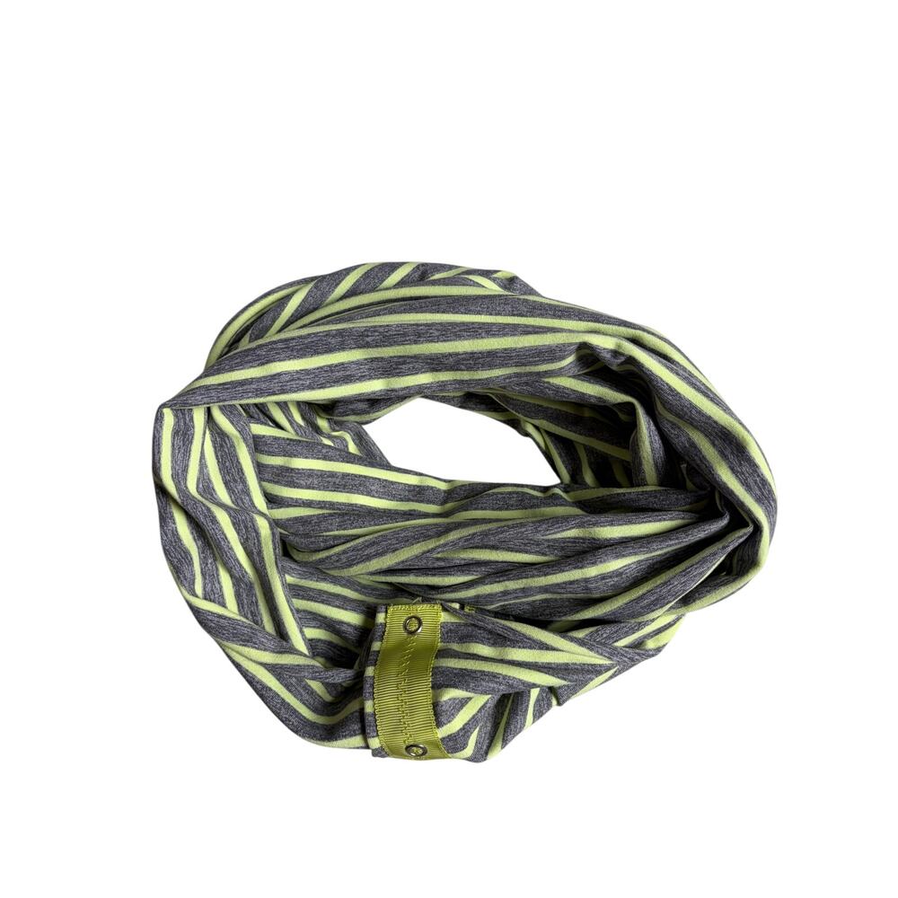 Ivivva by Lululemon Village Chill Scarf (Grey & Neon Yellow Striped)